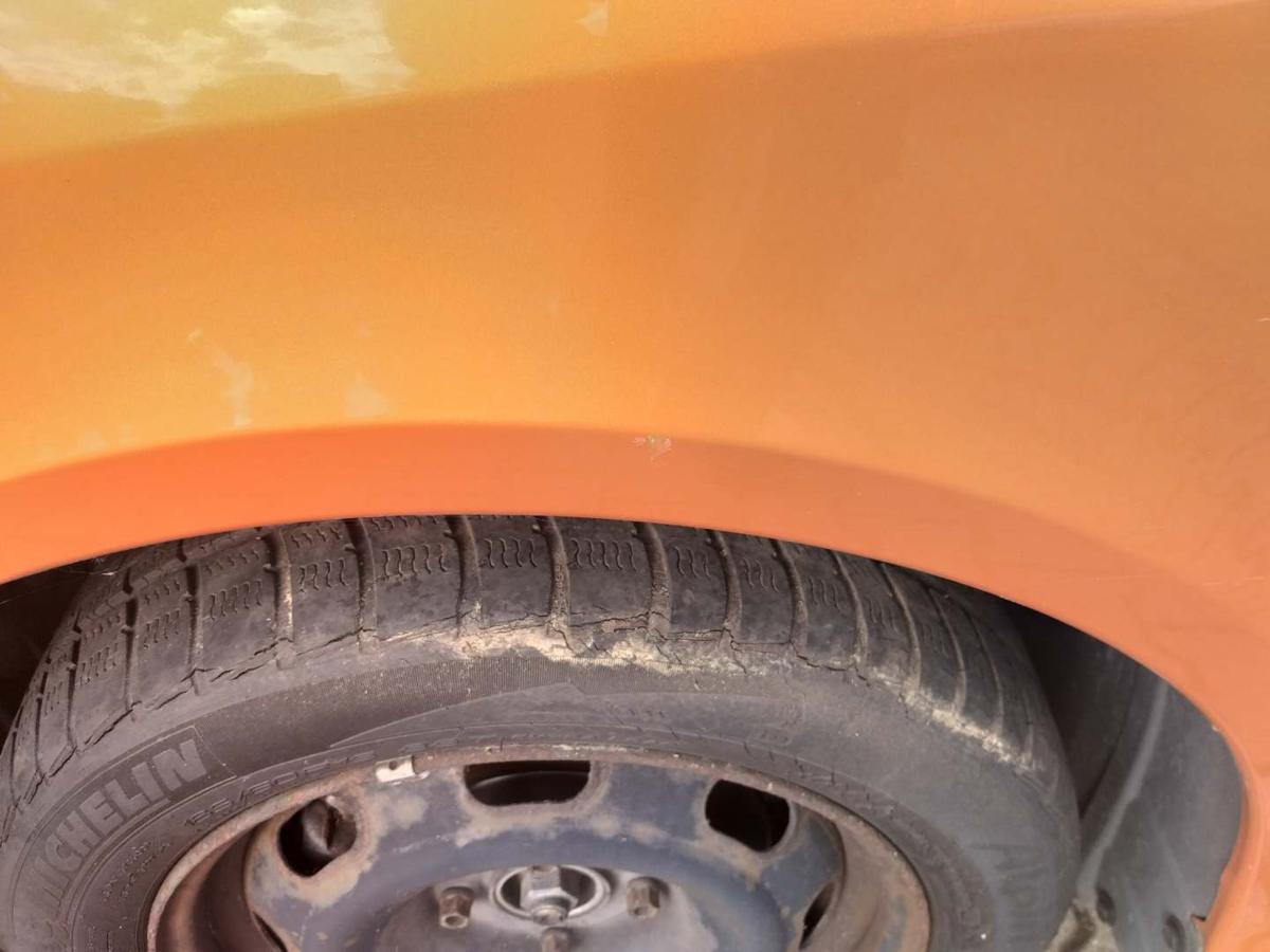 Peugeot 1007 original Kotflügel vorn links KHW Orange Salamanque Bj.2005